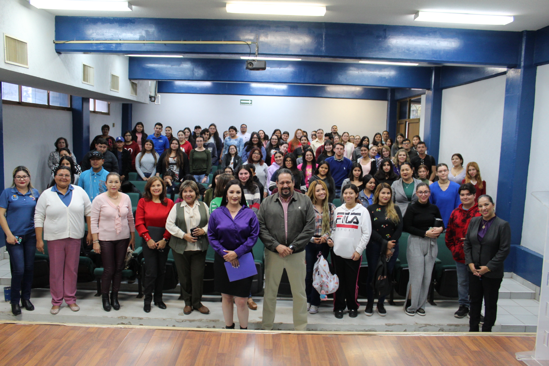 Conferencia sobre Autonomía de las Mujeres en el TecNM Huatabampo en conmemoración al Día Internacional de la Mujer